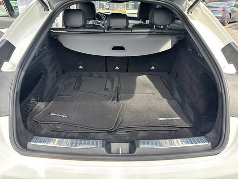 Used 2019 Mercedes-Benz GLC 300 4MATIC Coupe image 23