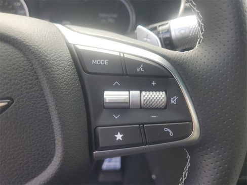 Used 2025 Genesis G70 2.5T w/ Sport Prestige Package image 14