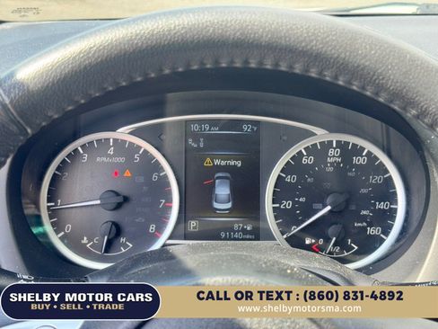 Used 2017 Nissan Sentra SR w/ SR Premium Technology Package FWD image 11