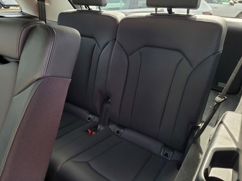 Used 2022 Audi Q7 3.0T Premium Plus image 14