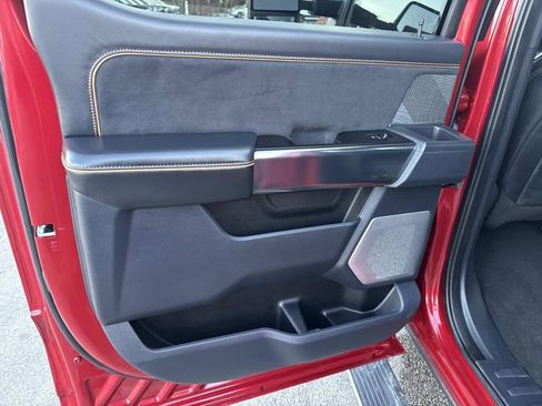 Used 2024 Ford F350 Platinum w/ FX4 Off-Road Package image 15