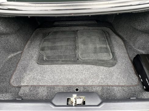 Used 2002 Cadillac Eldorado Touring w/ Preffered Equipment Group FWD image 26