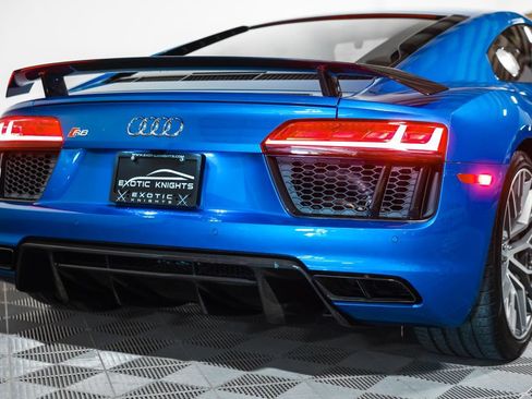 Used 2017 Audi R8 V10 plus AWD/4WD image 9