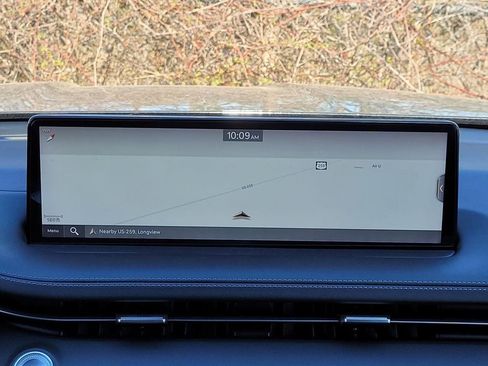 Used 2024 Genesis GV70 2.5T w/ Sport Prestige Package image 18