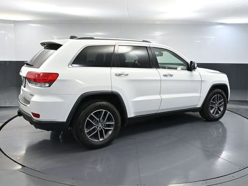 Used 2018 Jeep Grand Cherokee Limited w/ Trailer Tow Group IV AWD/4WD image 6