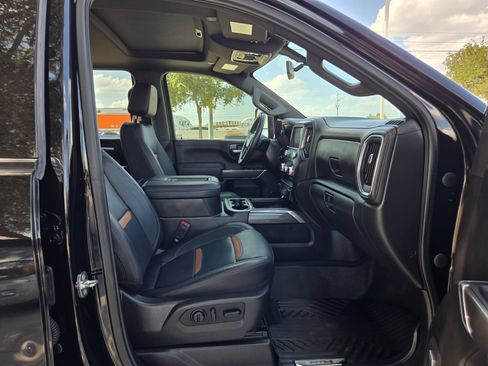 Certified 2022 GMC Sierra 2500 AT4 w/ AT4 Preferred Package AWD/4WD image 24
