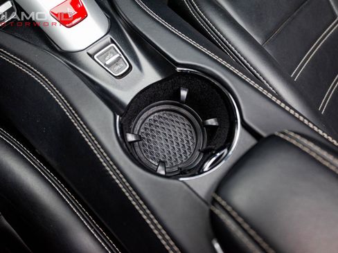 Used 2015 Ferrari California T image 98