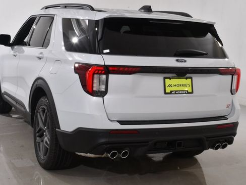 New 2026 Ford Explorer ST w/ Sun And Sound Package AWD/4WD image 14