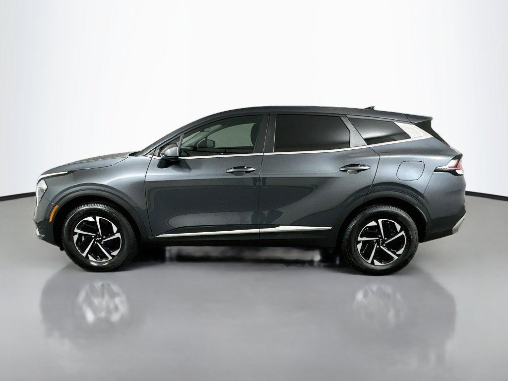 Used 2023 Kia Sportage LX AWD/4WD image 8