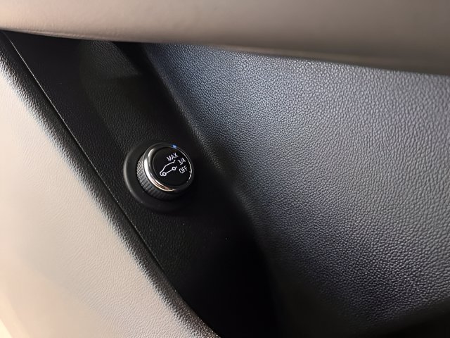Used 2021 Cadillac XT5 Premium Luxury AWD/4WD image 16