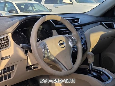 Used 2015 Nissan Rogue SV FWD image 10
