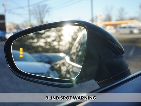 Used 2023 Porsche Taycan 4 Cross Turismo image 8