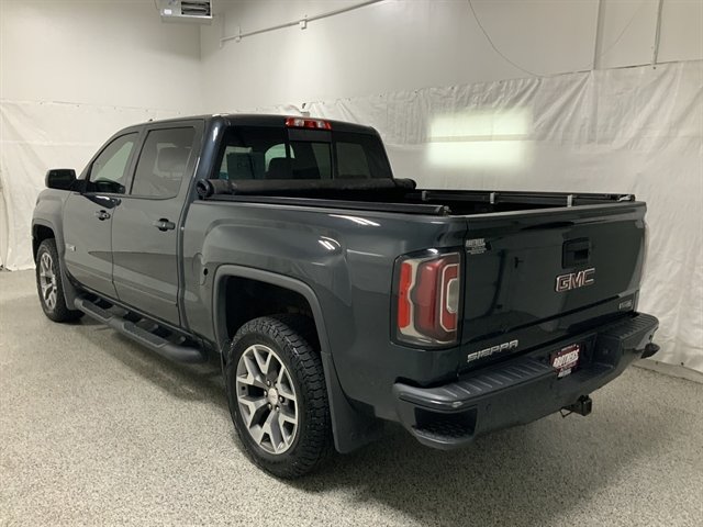 Used 2018 GMC Sierra 1500 SLT AWD/4WD image 3