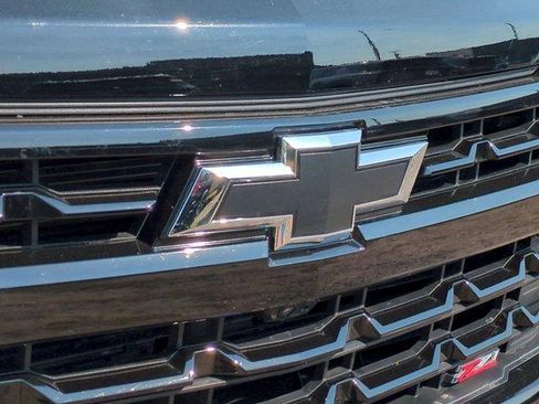 Certified 2025 Chevrolet Silverado 1500 LT Trail Boss w/ Convenience Package II AWD/4WD image 29