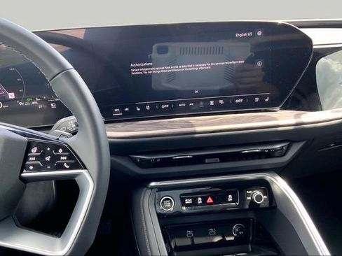 Used 2025 Audi Q5 Premium w/ Premium Plus AWD/4WD image 6