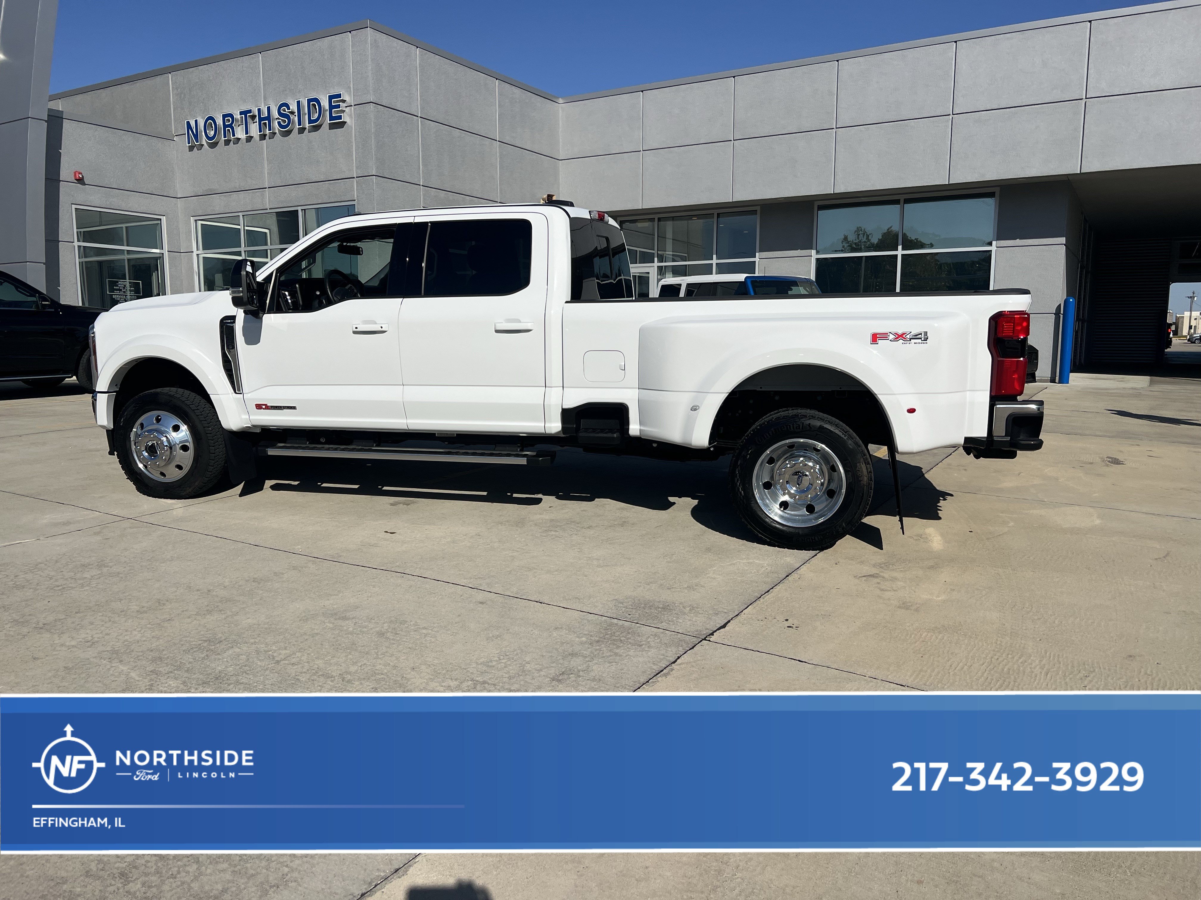 Used 2026 Ford F450 Lariat w/ FX4 Off-Road Package AWD/4WD image 1