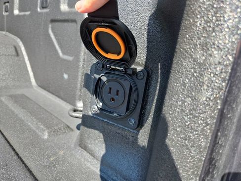 Certified 2026 GMC Sierra 2500 AT4X AWD/4WD image 10