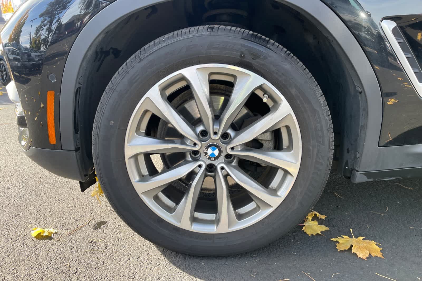 Used 2019 BMW X3 xDrive30i w/ Executive Package AWD/4WD image 15