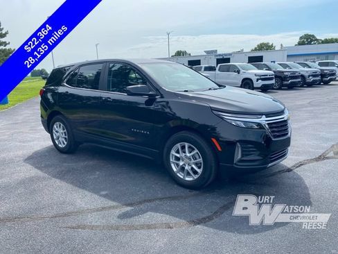 Used 2024 Chevrolet Equinox LT w/ LPO, Floor Liner Package FWD image 12
