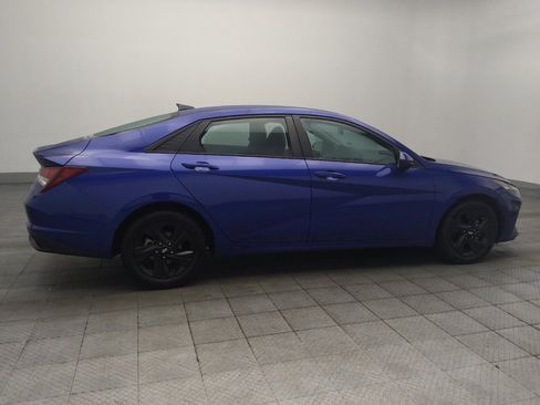 Used 2023 Hyundai Elantra SEL FWD image 10