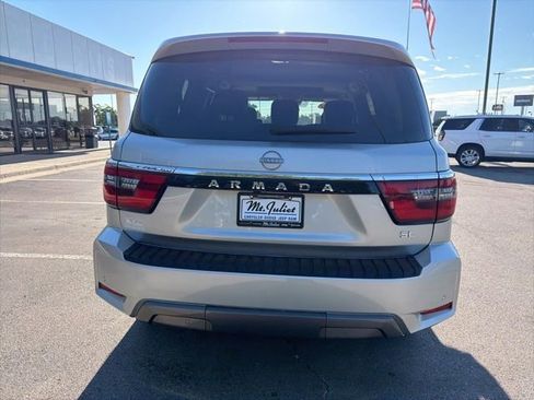 Used 2024 Nissan Armada SL AWD/4WD image 5