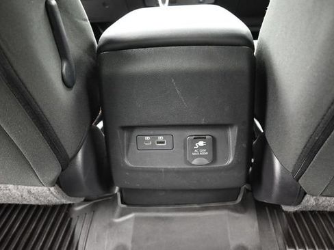 Used 2023 Nissan Frontier PRO-4X w/ Pro Convenience Package AWD/4WD image 14