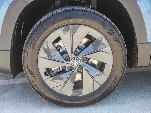 New 2025 Volkswagen Taos S FWD image 11
