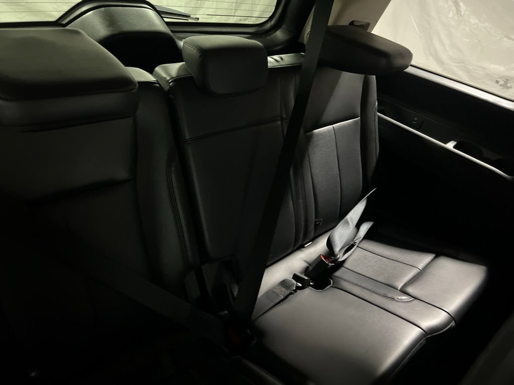 Used 2024 Ford Expedition XLT AWD/4WD image 17