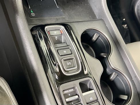 Used 2023 Honda Pilot EX-L image 16
