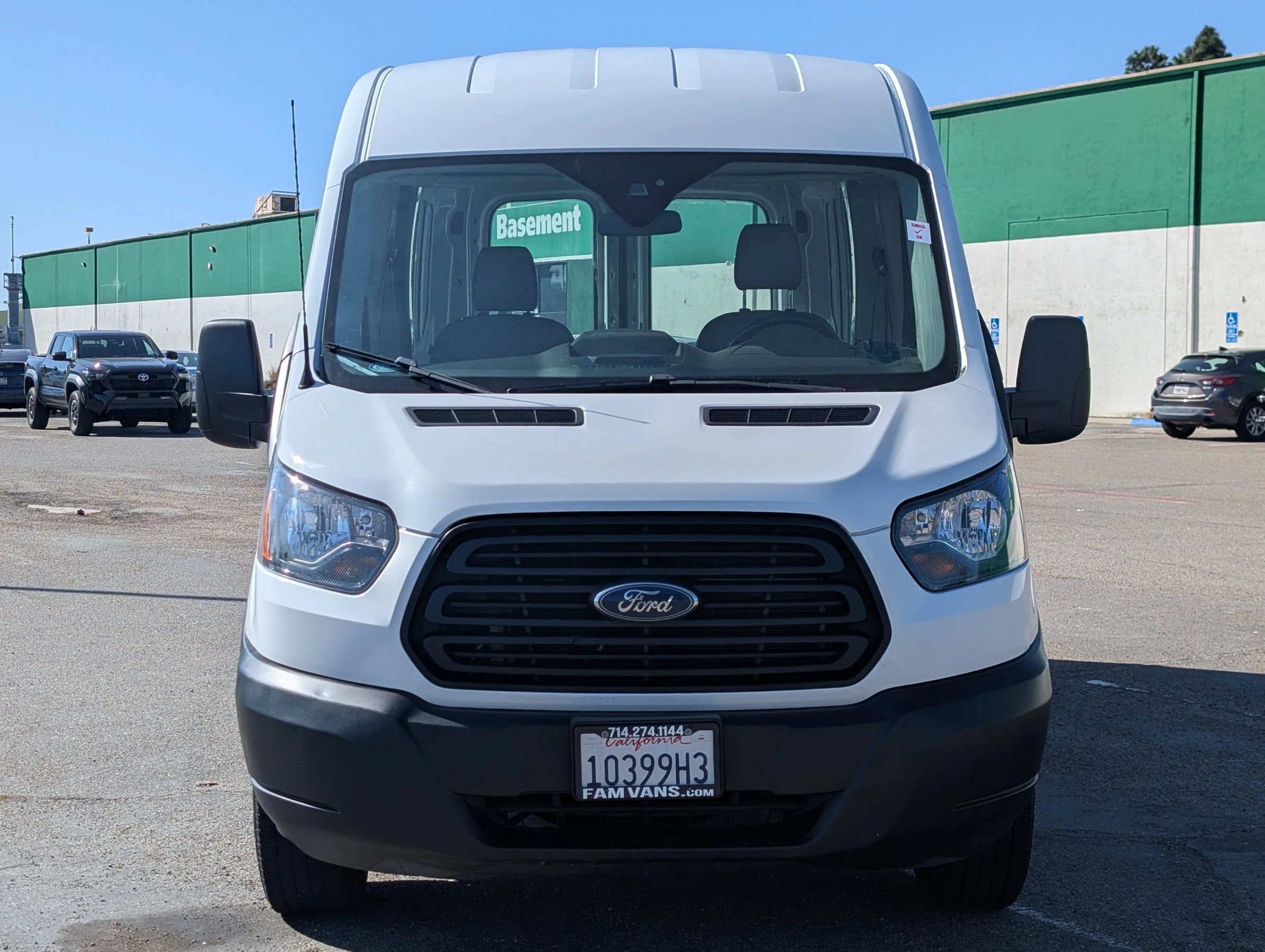 Used 2019 Ford Transit 250 148 Medium Roof RWD image 2
