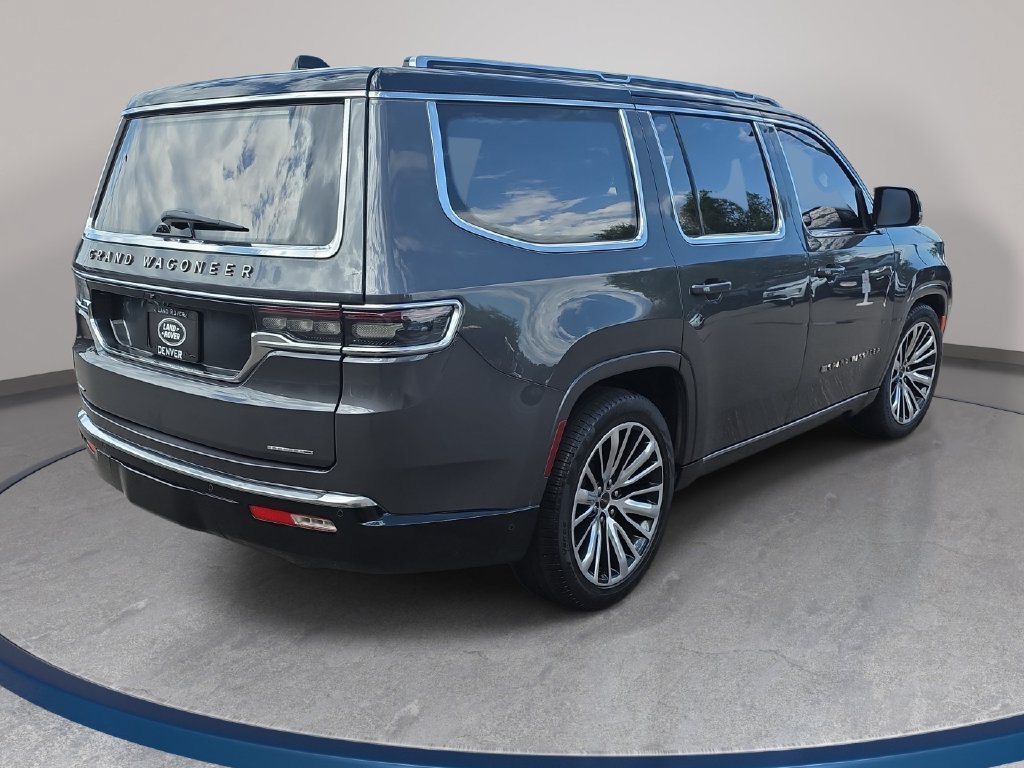 Used 2023 Jeep Grand Wagoneer Series III AWD/4WD image 6