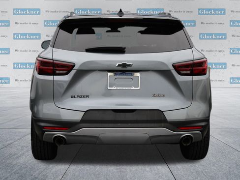 Used 2023 Chevrolet Blazer LT w/ Midnight/Sport Edition image 7