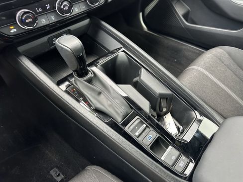 Used 2024 Honda Accord Sport image 26