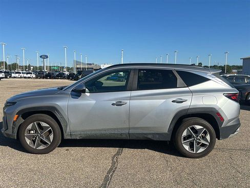 Used 2025 Hyundai Tucson SEL AWD/4WD image 2