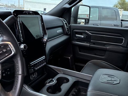 Used 2024 RAM 2500 Laramie w/ Night Edition image 5