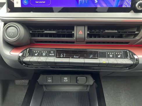 New 2026 Toyota Prius Plug-In Hybrid FWD image 24