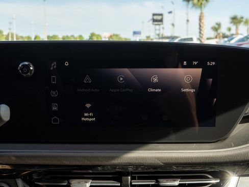 New 2026 Buick Envista Sport Touring w/ Convenience I Package FWD image 18