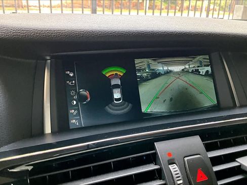 Used 2018 BMW X4 M40i image 26