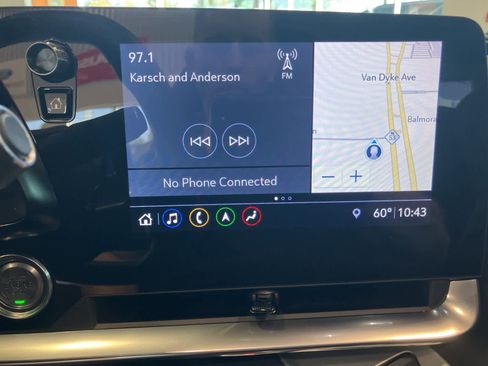 Used 2020 Chevrolet Corvette Stingray Coupe w/ 1LT image 21