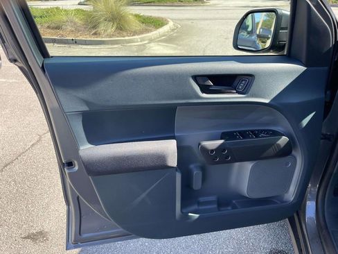 New 2025 Ford Maverick XL w/ Equipment Group 101A image 19