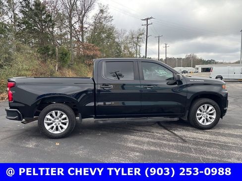 Used 2021 Chevrolet Silverado 1500 Custom image 9