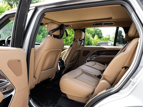 New 2026 Land Rover Range Rover Long Wheelbase SE AWD/4WD image 47