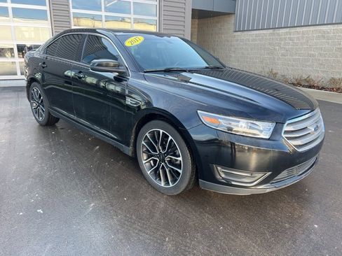 Used 2017 Ford Taurus SEL w/ Equipment Group 201A image 3