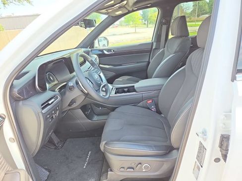 Certified 2025 Hyundai Palisade Calligraphy AWD/4WD image 25