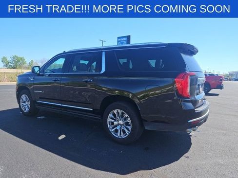 Used 2022 GMC Yukon XL Denali image 4