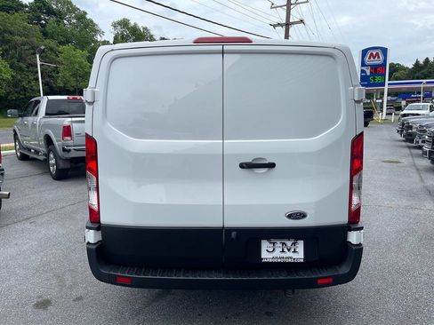 Used 2022 Ford Transit 150 Low Roof RWD image 6