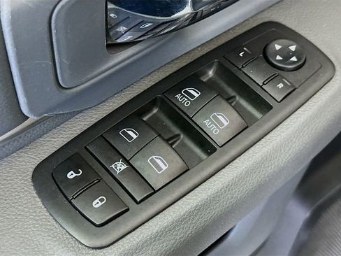 Used 2019 RAM 1500 Classic Warlock image 19