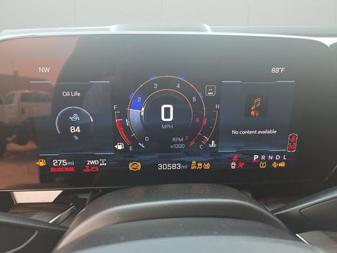 Used 2025 Chevrolet Tahoe Z71 AWD/4WD image 35