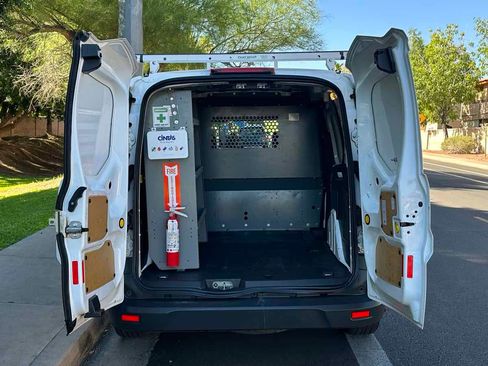 Used 2018 Ford Transit Connect XL FWD image 16