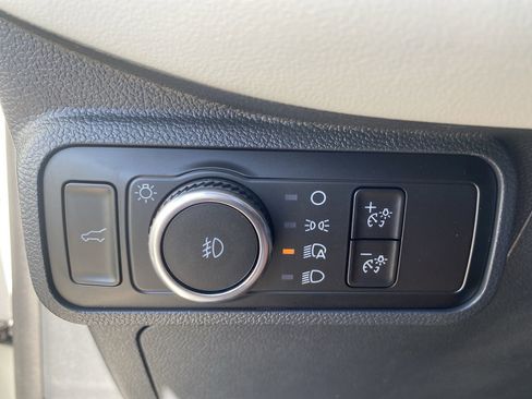 New 2026 Ford Explorer Platinum w/ LUX Leather Package image 30